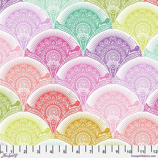 Prince Charming Déjà Vu  - Tula Pink -  Snail Scallop - Sugar Rush -  PWTP277.SUGARRUSH