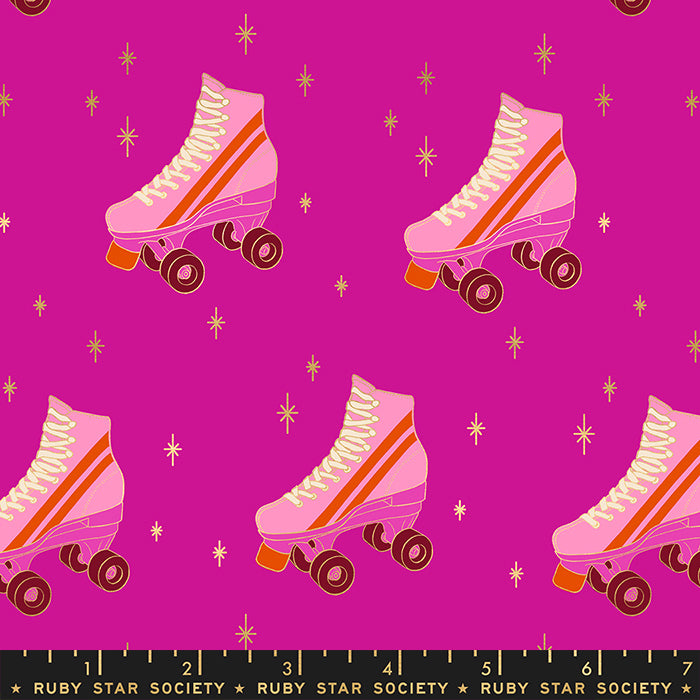 RubystarSociety-RSS-Darlings2-Rollerskates-closeup-BerryMetallic-fabric-SunshinecoastRS5059-14M